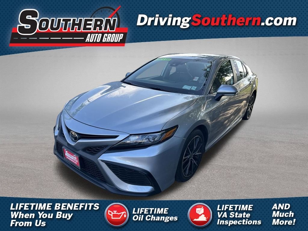 Used 2024 Silver Toyota SE image 1
