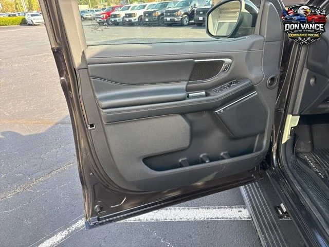 New 2025 Dark Matter Gray Metallic Ford Platinum® MAX image 27
