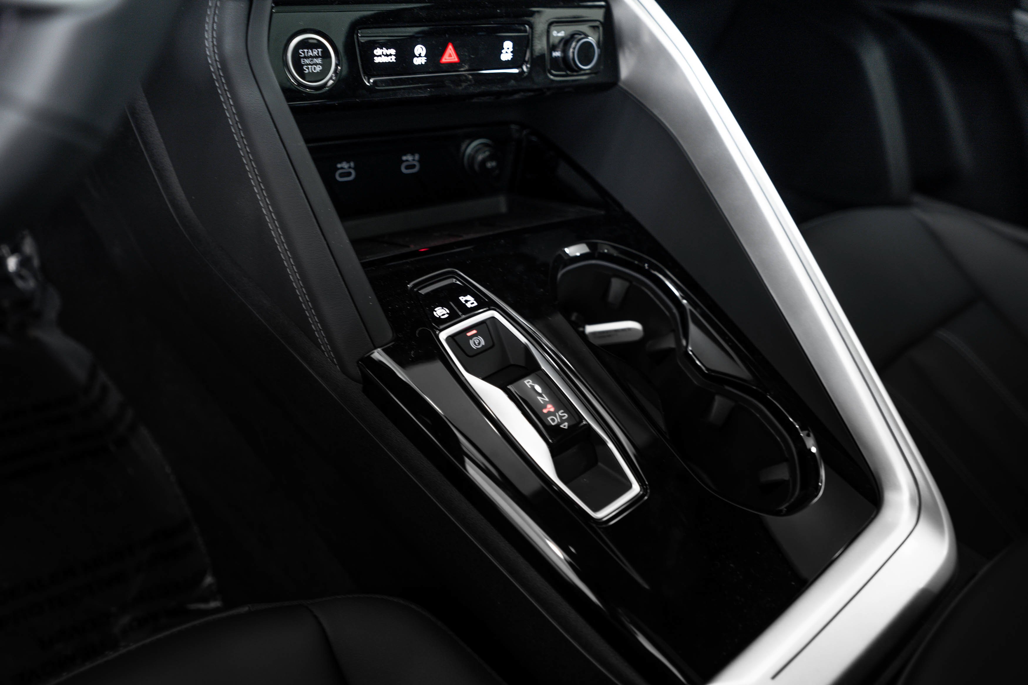 New 2026 Daytona Gray Audi Premium Plus image 11