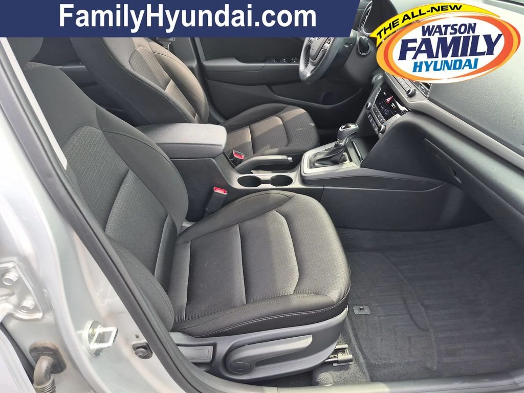 Used 2018 Silver Hyundai Value Edition image 26