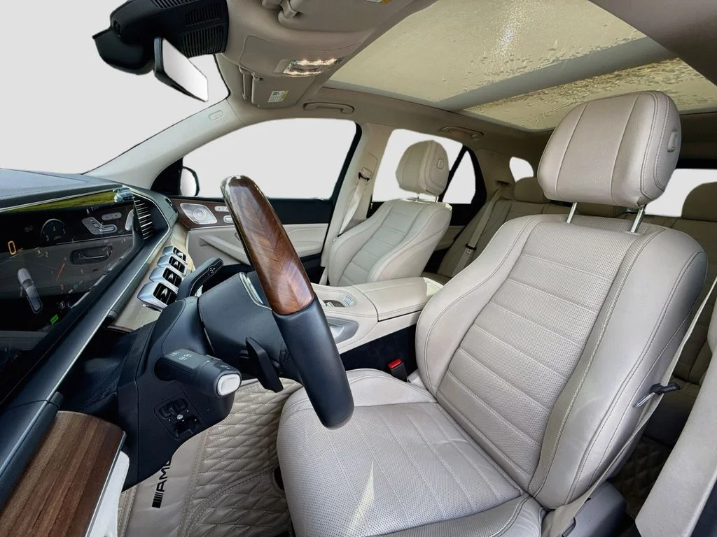 Used 2023  Mercedes-Benz GLE 580 image 13
