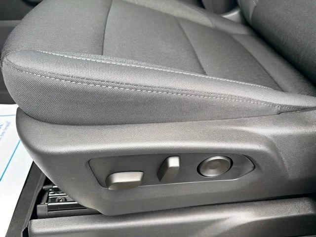 New 2026 Onyx Black GMC Elevation image 28