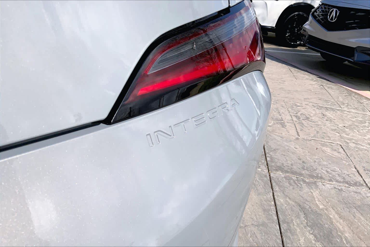 New 2026 Urban Gray Pearl Acura  image 8