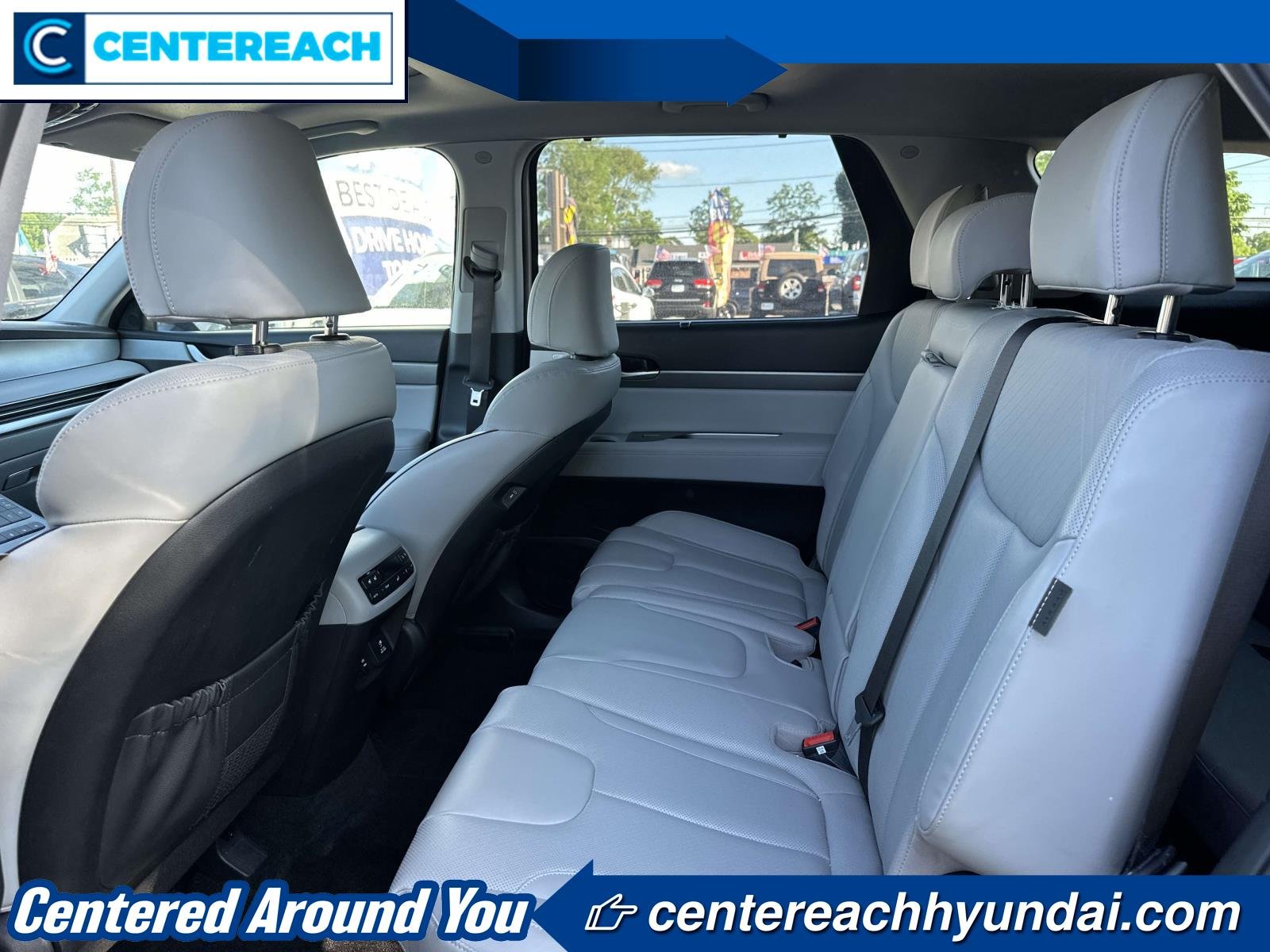 Used 2023 Silver Hyundai SEL image 10