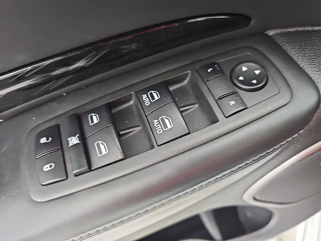 Used 2022 White Dodge Citadel image 36
