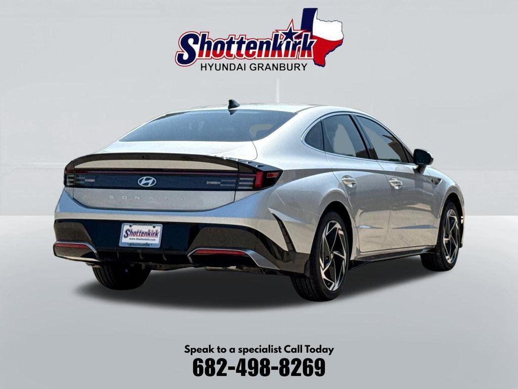 New 2026 Silver Hyundai SEL Sport image 6