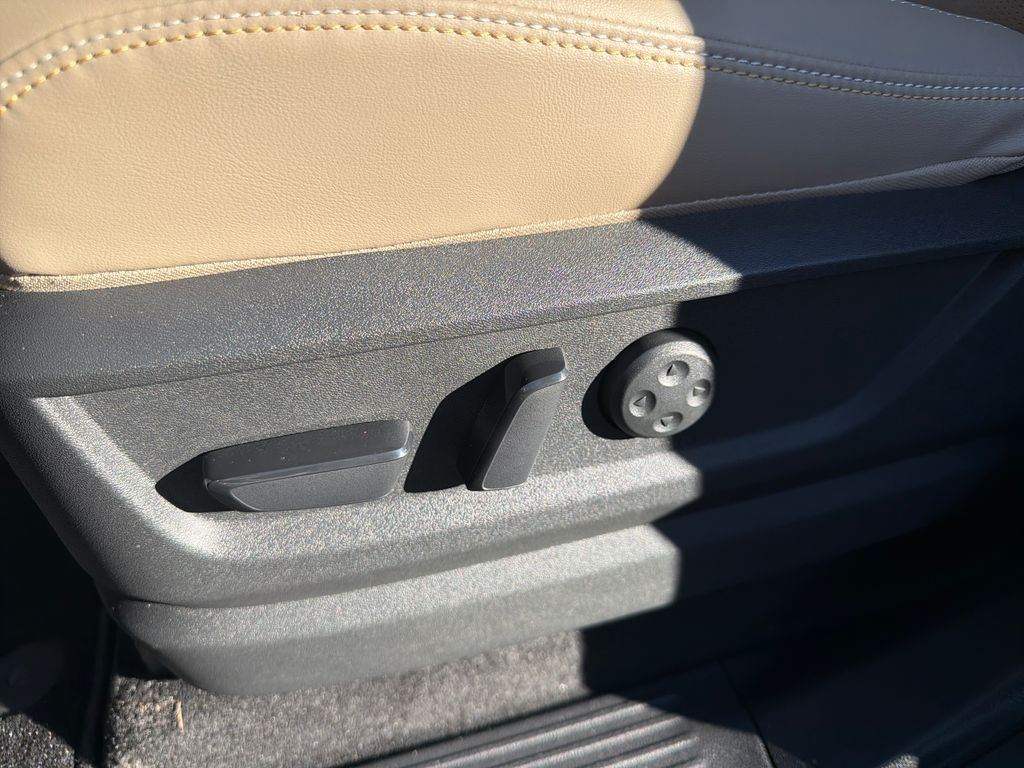 New 2026 Nissan Armada Platinum 4D Sport Utility