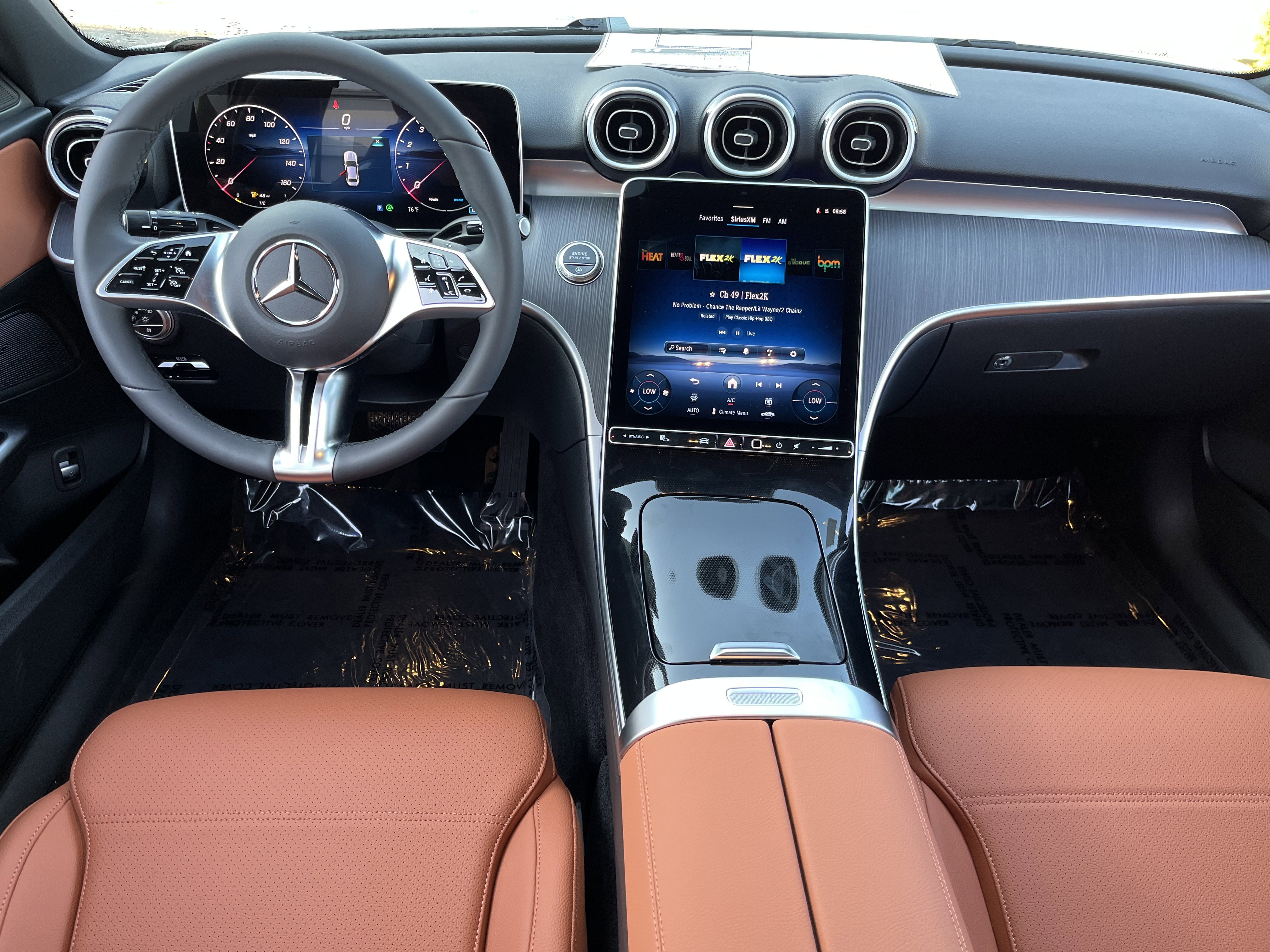 New 2026 POLAR WHITE Mercedes-Benz C 300 image 18