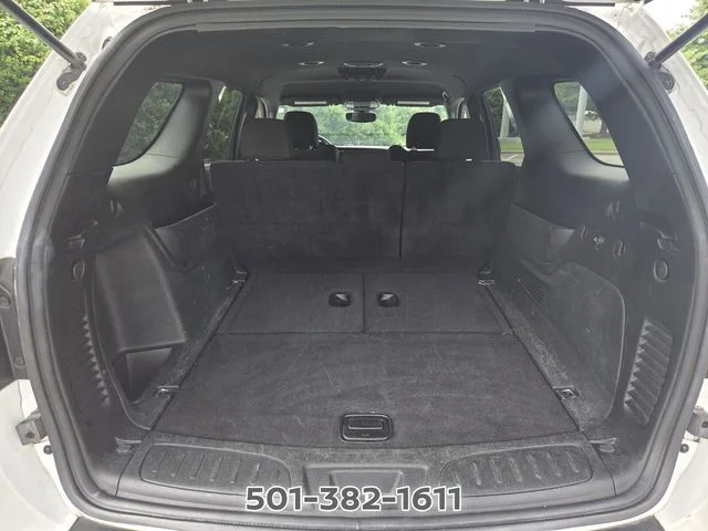 Used 2023 White Dodge SXT image 13