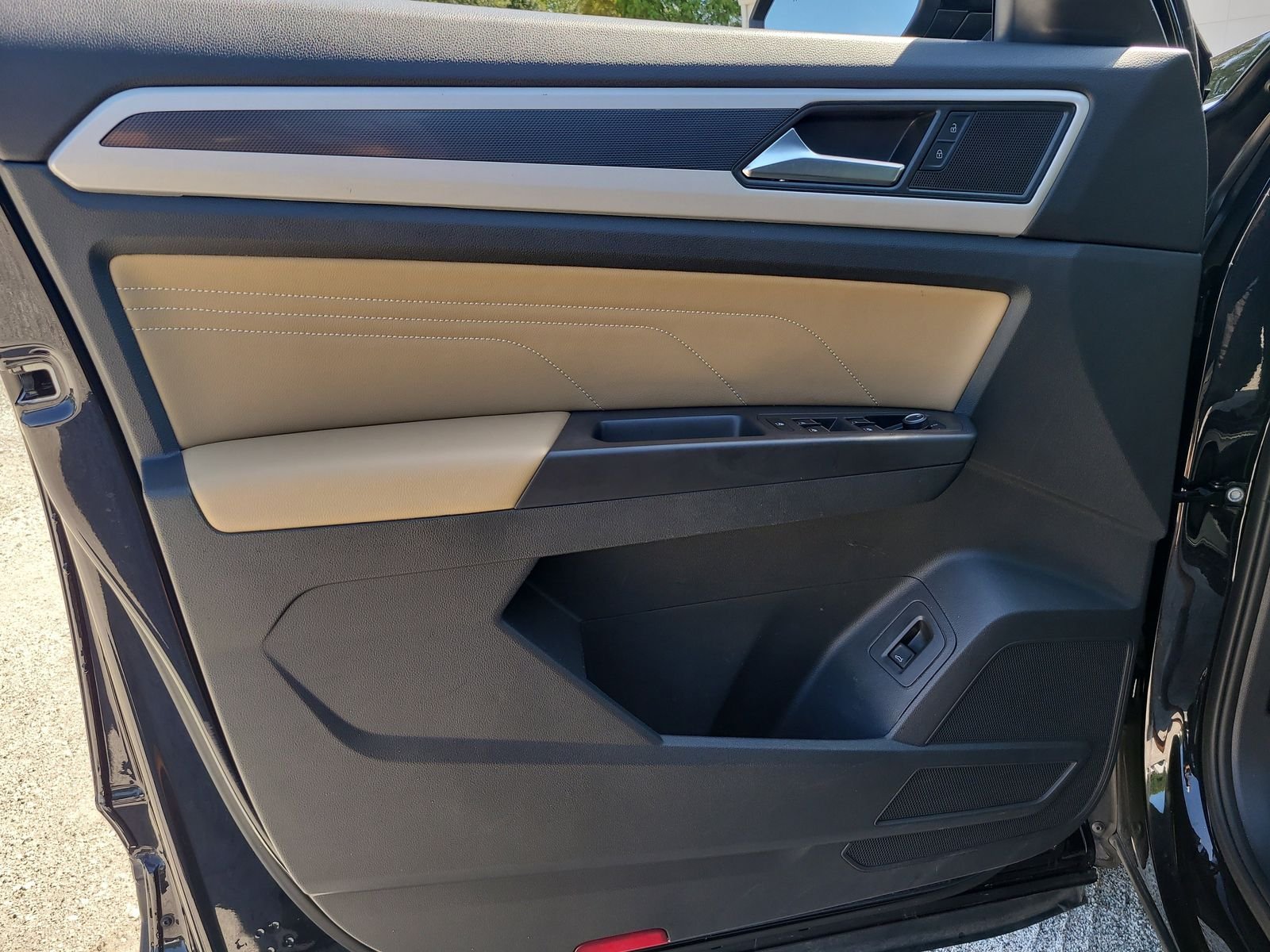 2023 Volkswagen Atlas Cross Sport SE w/Tech - Photo 16