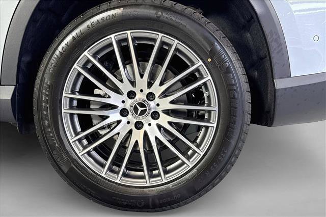 New 2026 Cirrus Silver Metallic Mercedes-Benz GLC 300 image 59