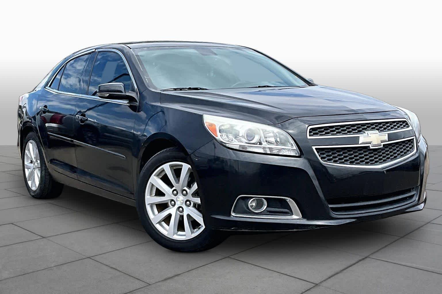 Used 2013 Black Granite Metallic Chevrolet LT image 2