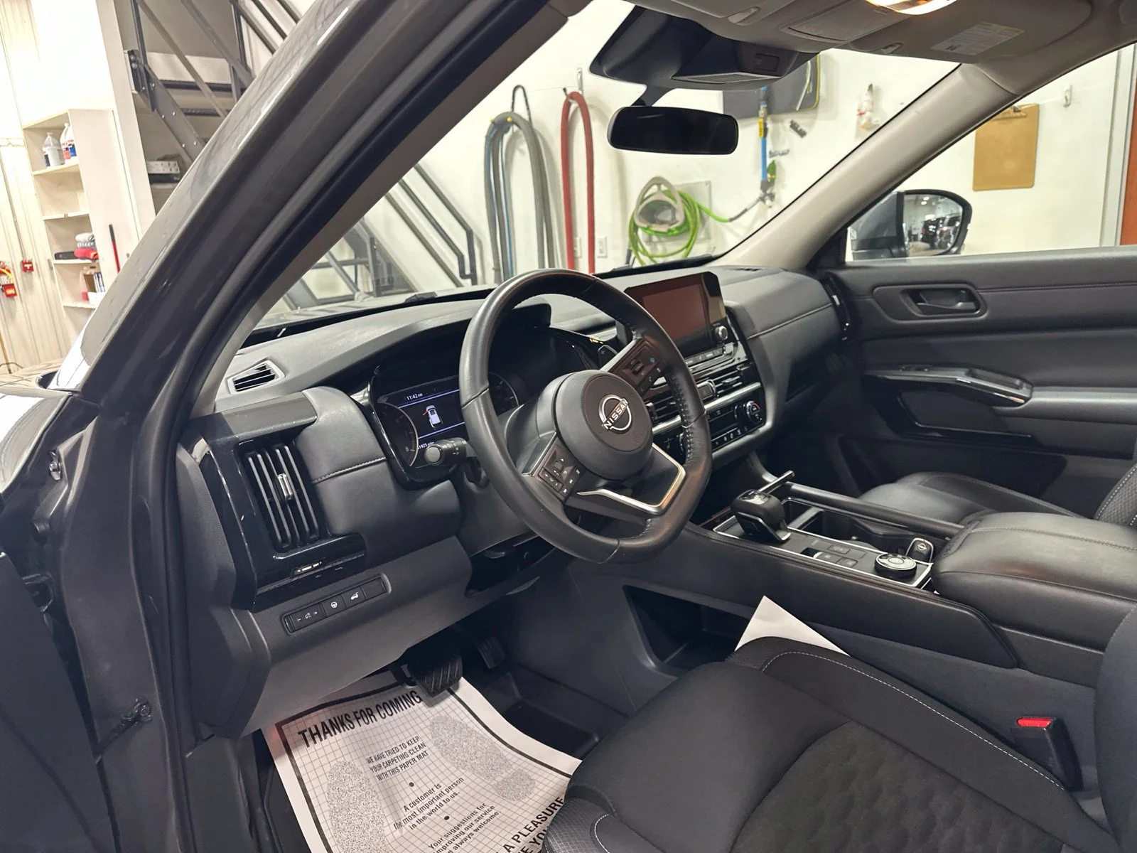 Used 2025 Gray Nissan SV image 10