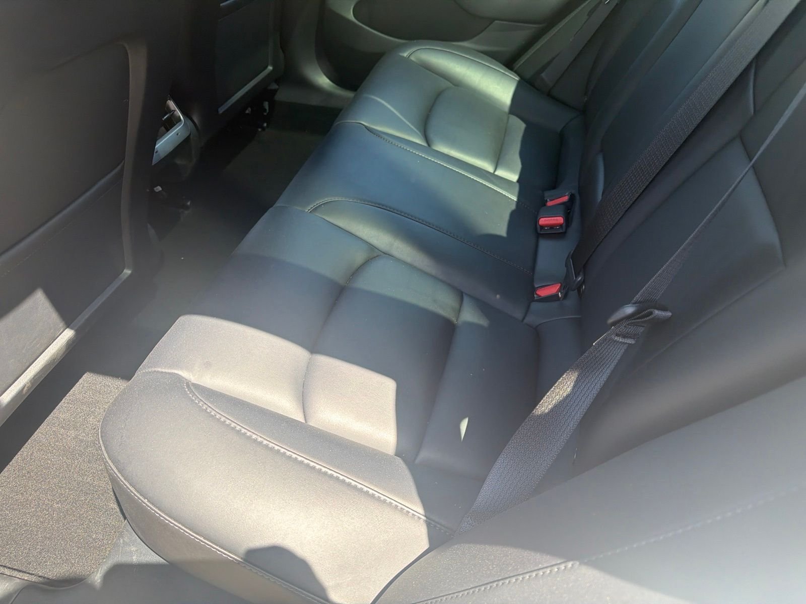 Used 2023 Pearl White Multi-Coat Tesla Base image 9