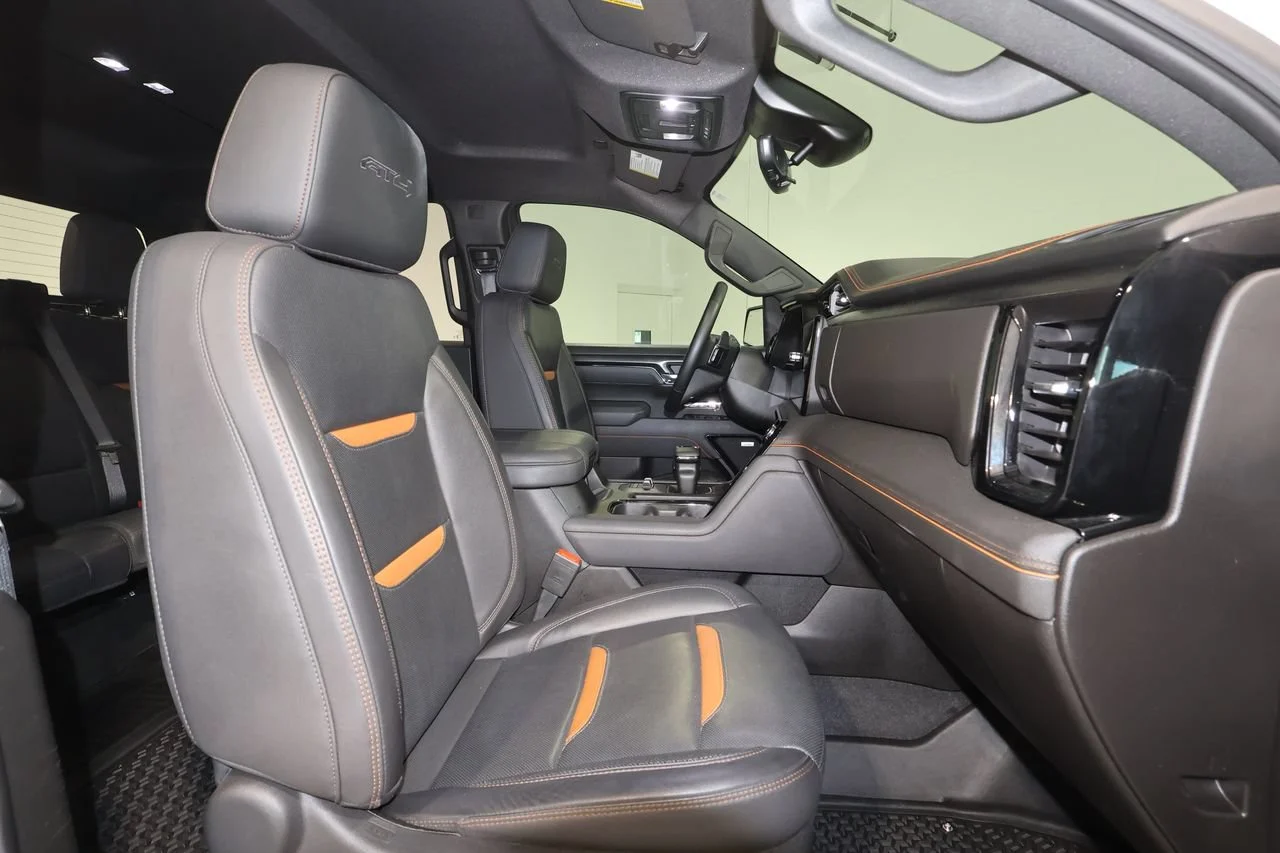 2025 GMC Sierra 1500 AT4 - Photo 29