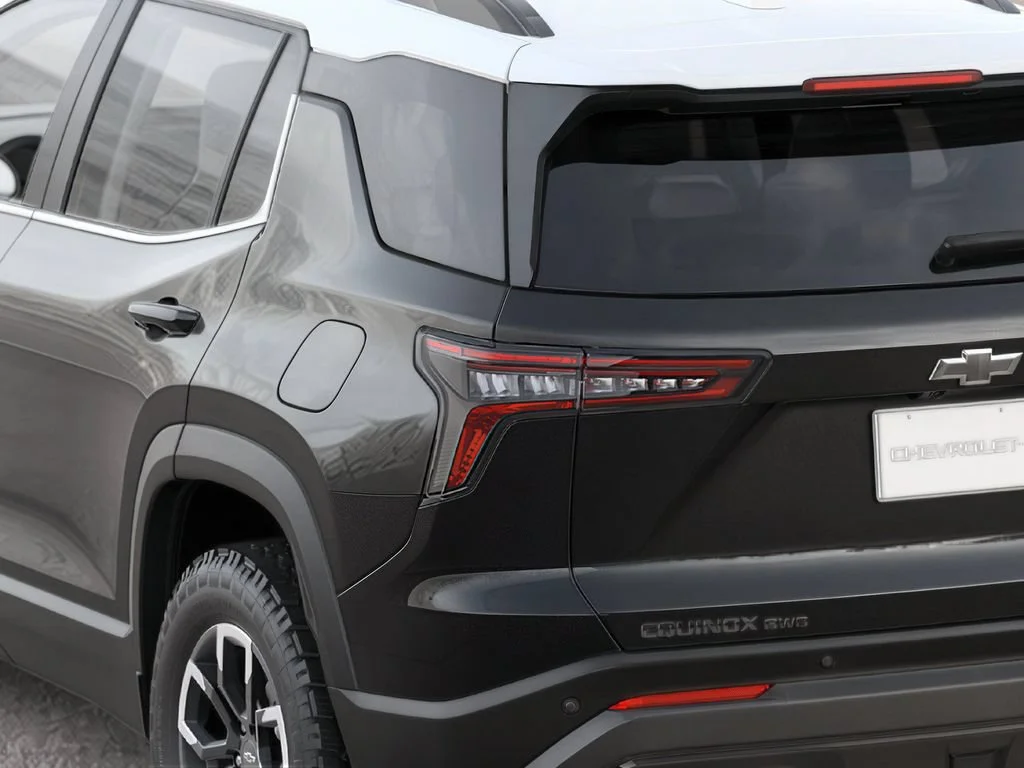New 2026 Mosaic Black Metallic Chevrolet LT image 21