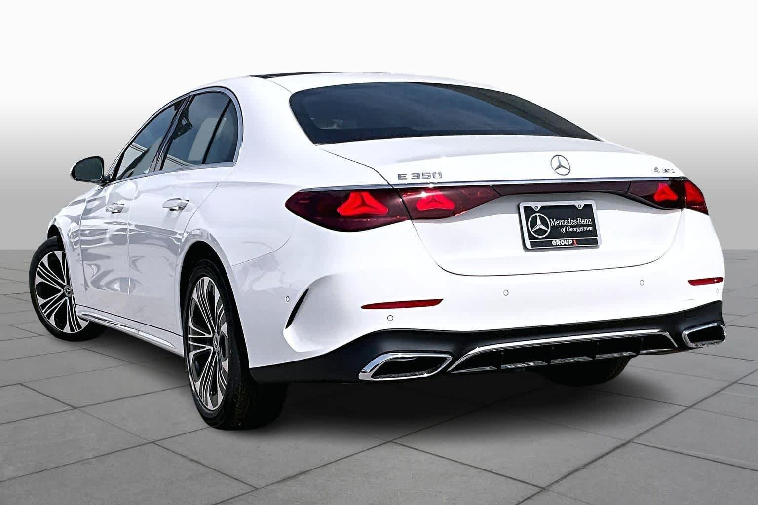 New 2026 Polar White Mercedes-Benz E 350 image 4