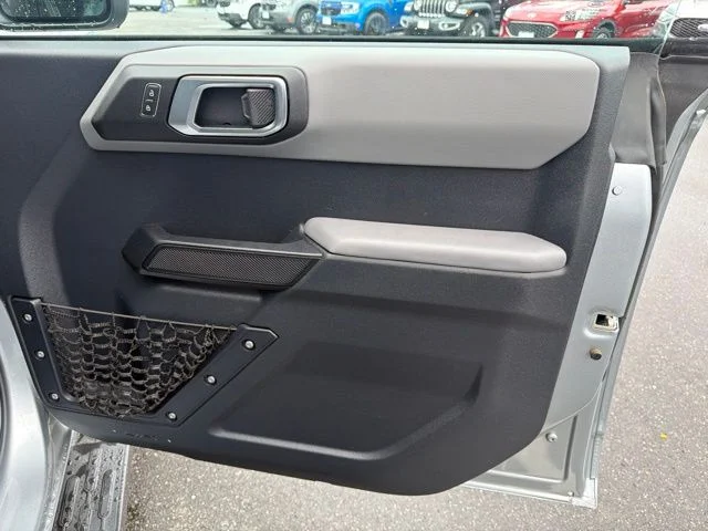 Used 2023 Silver Ford Base image 11