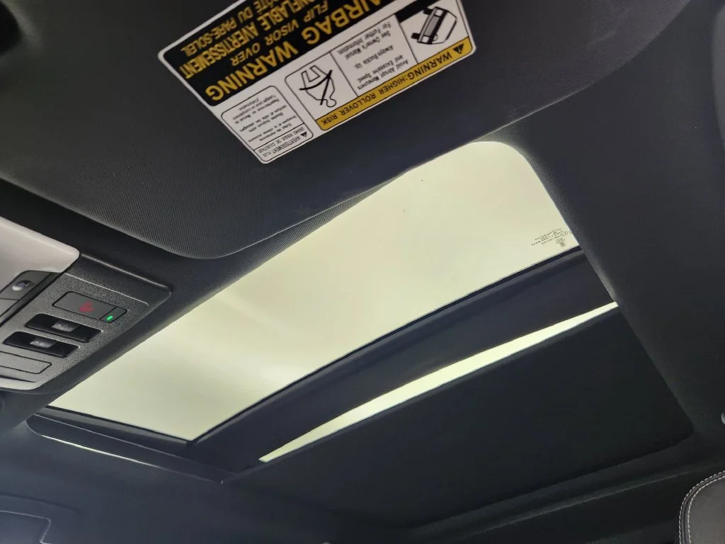 Used 2026 Gray Nissan Platinum image 31