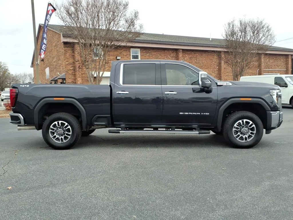 2025 GMC Sierra 2500HD SLT - Photo 26