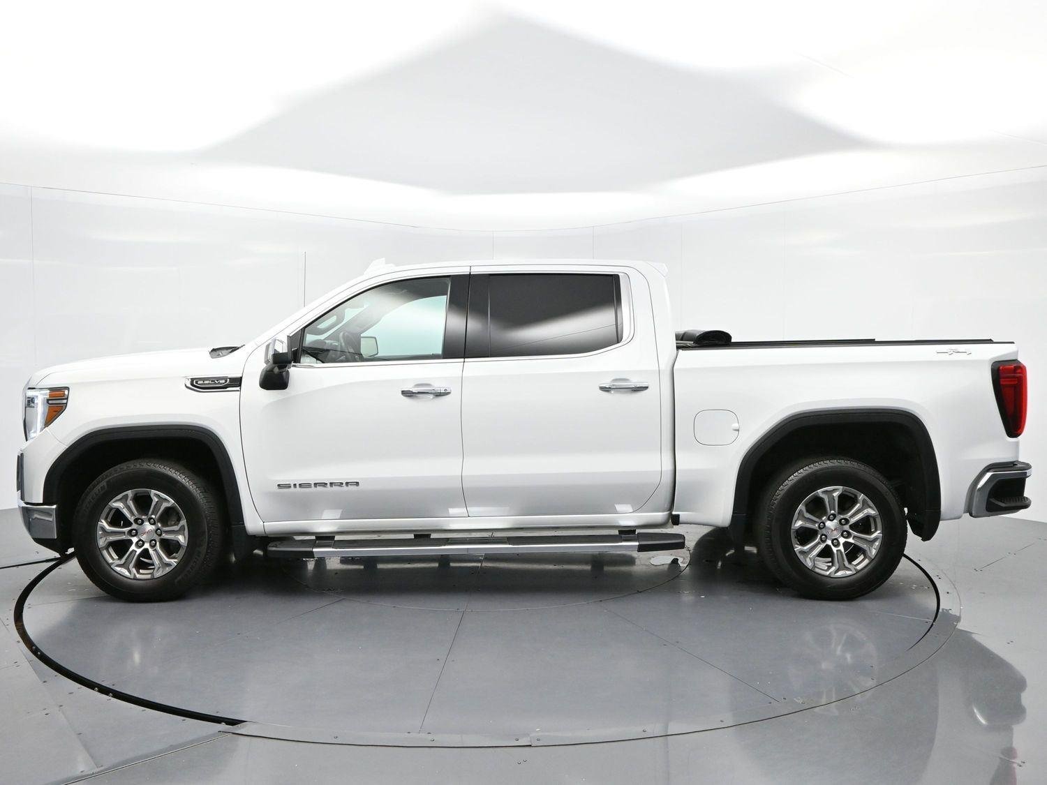 Used 2022 Summit White GMC SLT image 4