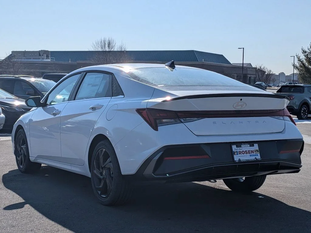 New 2026 White Hyundai SEL Sport image 5