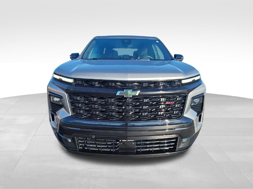 Used 2024 Gray Chevrolet RS image 8