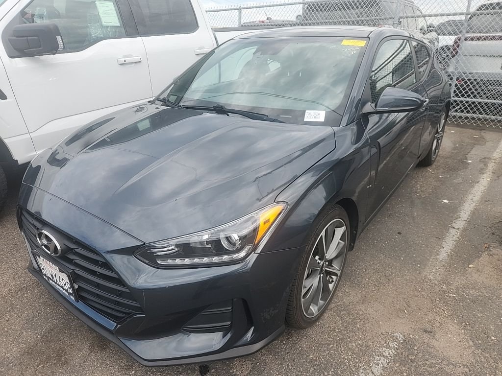 Used 2020 Gray Hyundai 2.0 Premium image 4