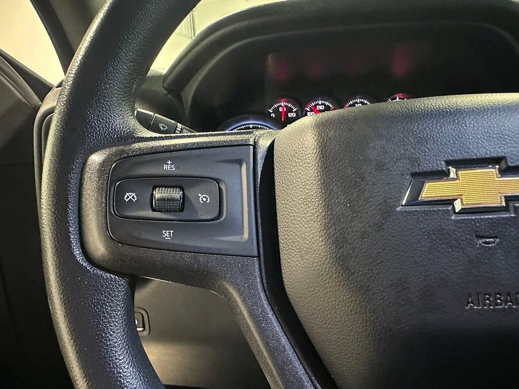 Used 2020 SHADOW GRAY METALLIC Chevrolet Custom image 30
