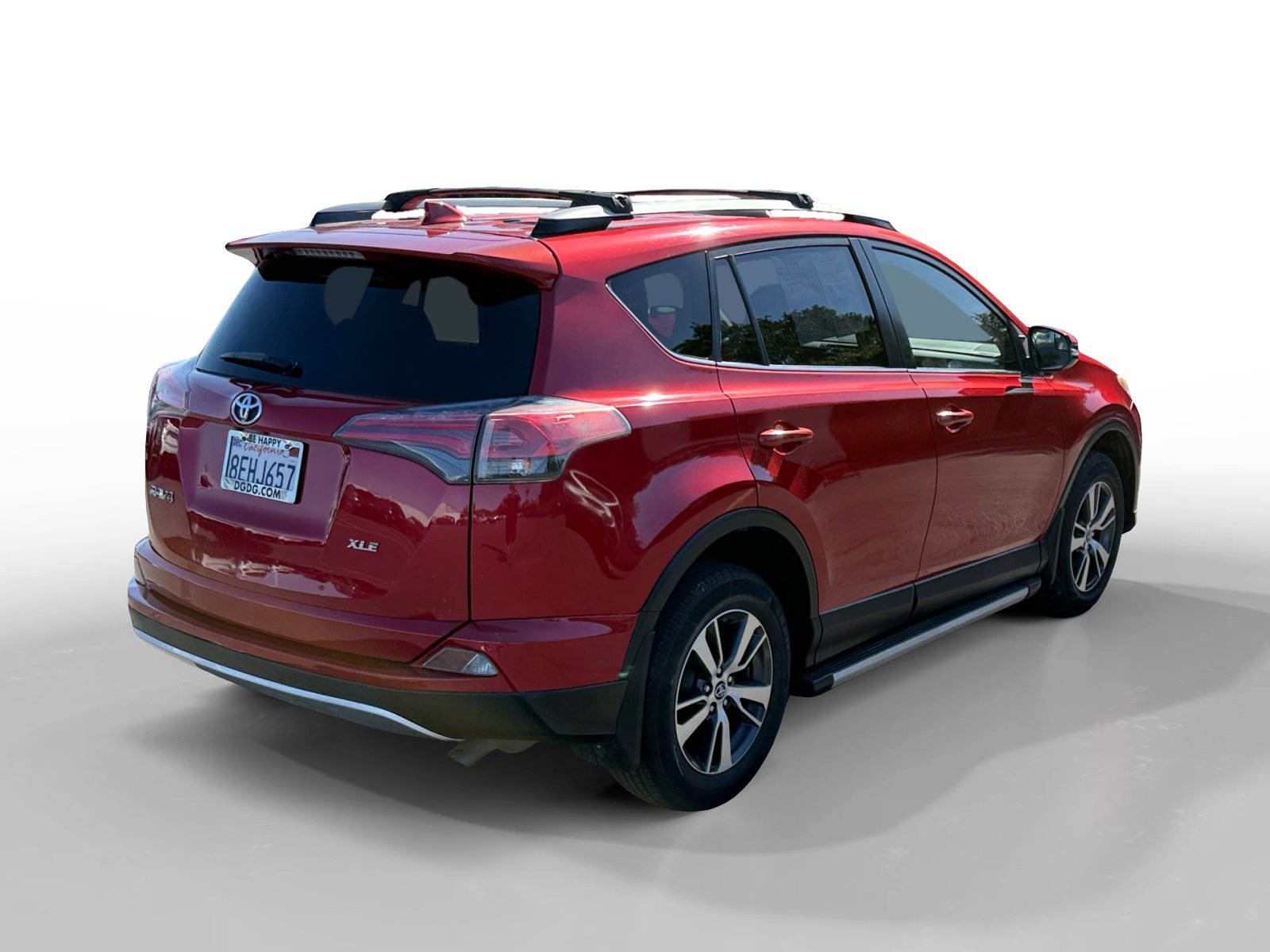 Used 2017 Barcelona Red Metallic Toyota XLE image 5