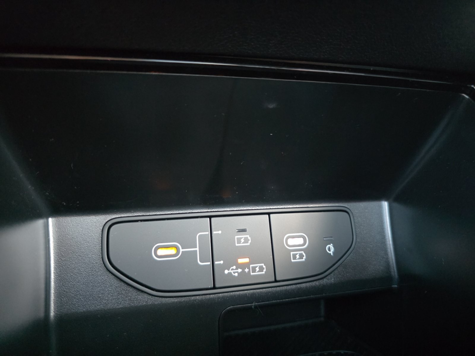 Certified Used 2026 Ebony Black Kia X-Line SX Prestige image 19