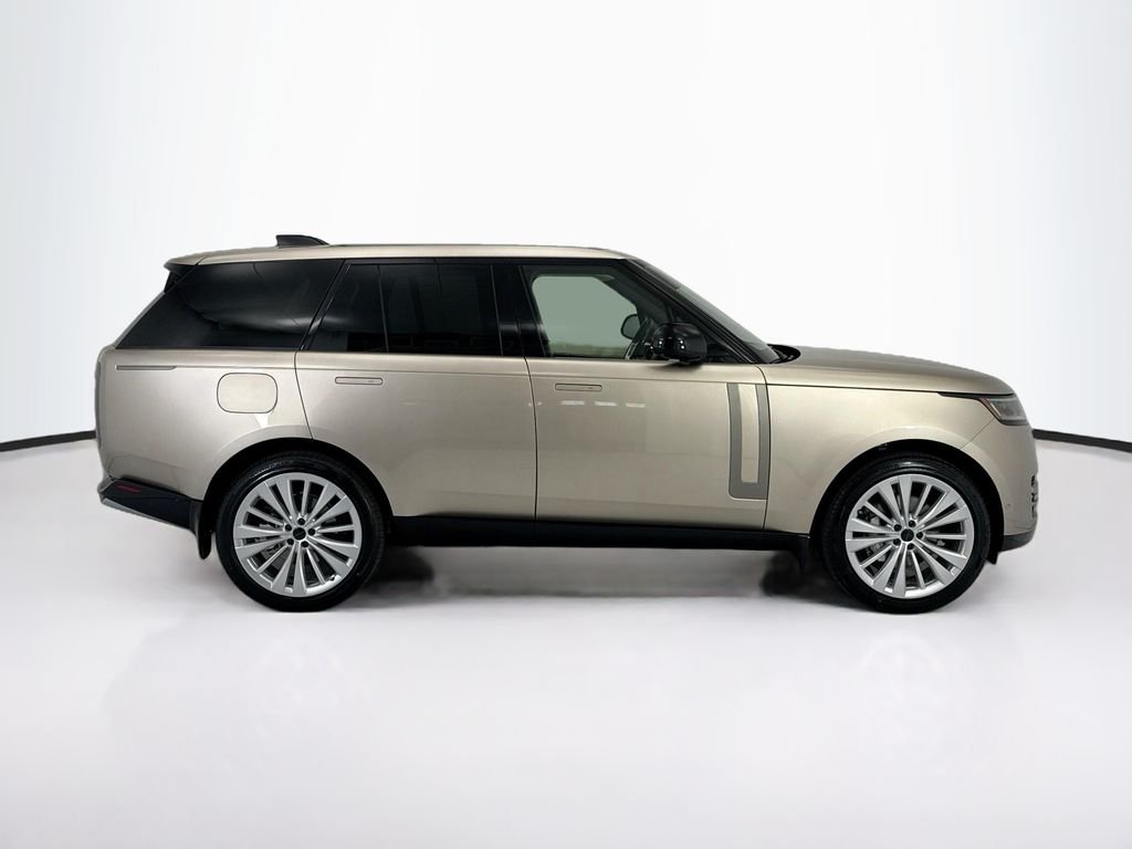 New 2026 Batumi Gold Land Rover SE image 4