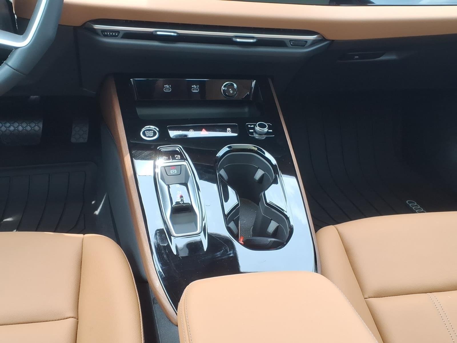 Used 2025 Mythos Black Metallic Audi Premium image 18