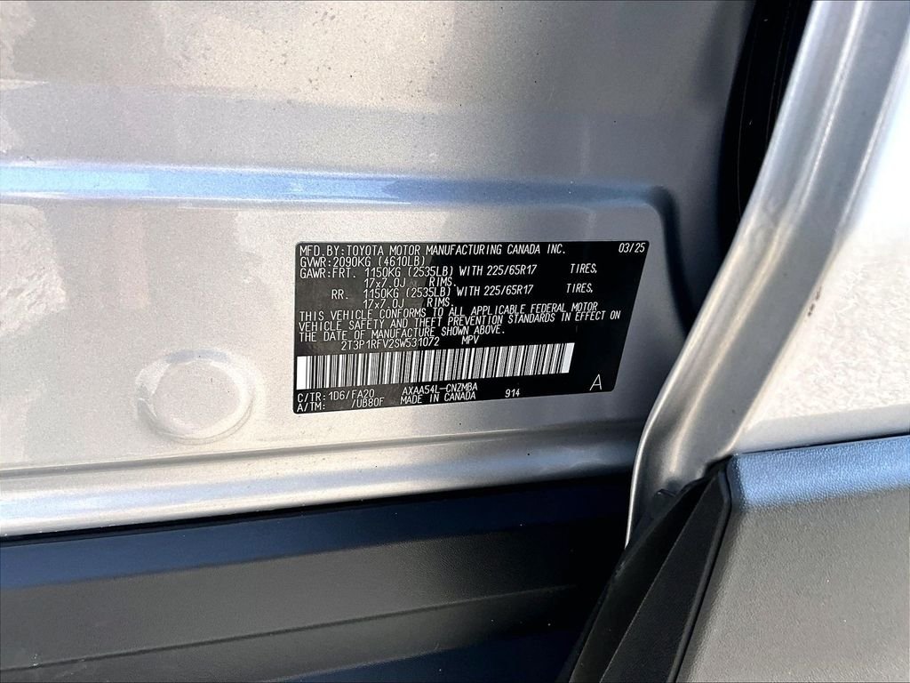 Used 2025 Silver Toyota XLE image 36