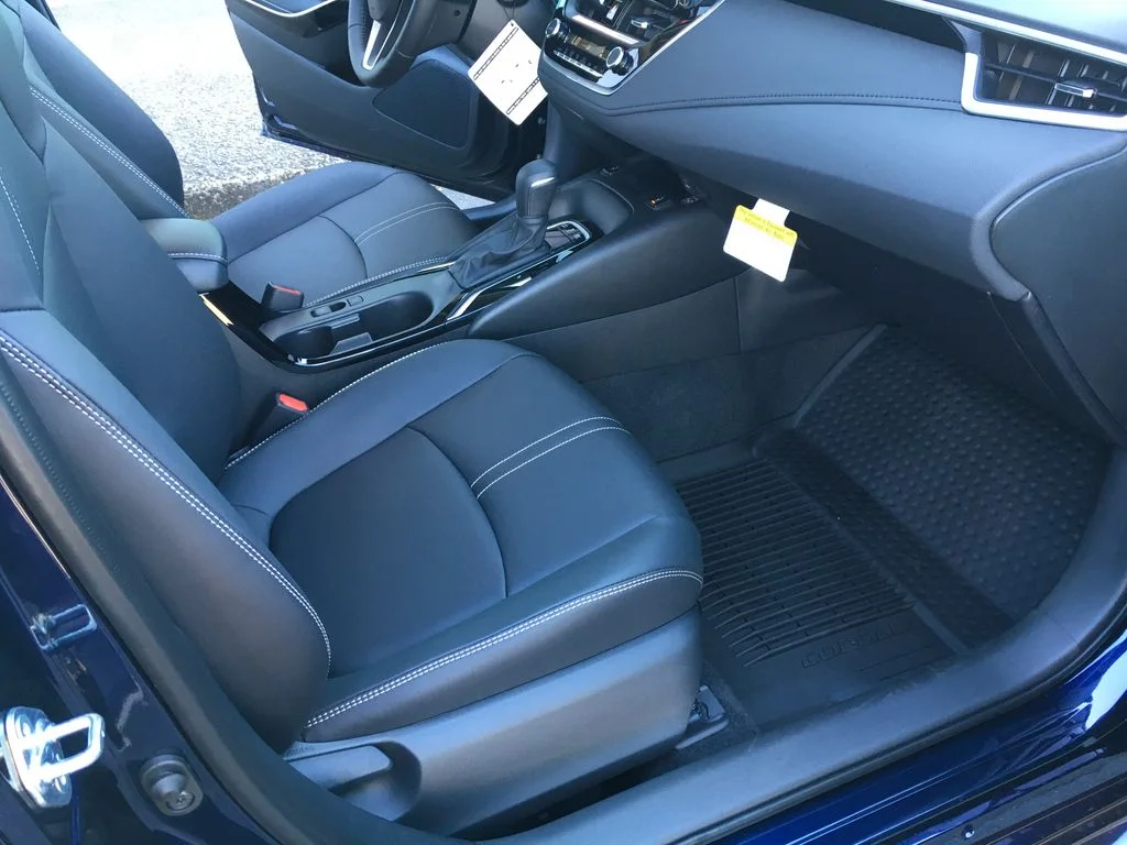 Used 2026  Toyota XLE image 29