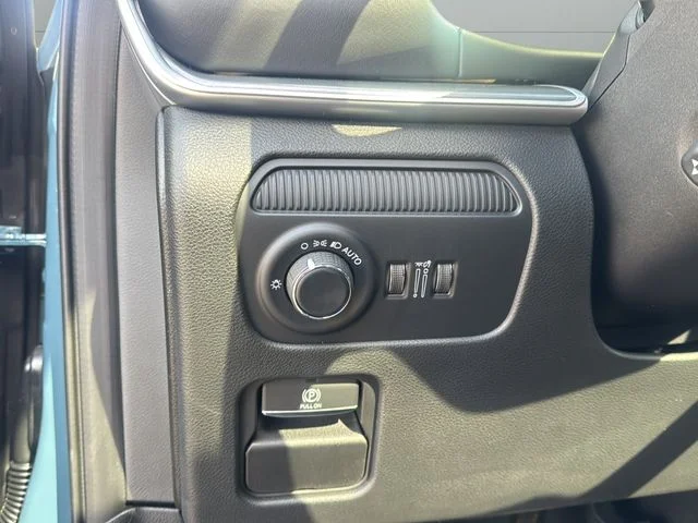 2026 Jeep Grand Wagoneer Limited Reserve - Photo 12