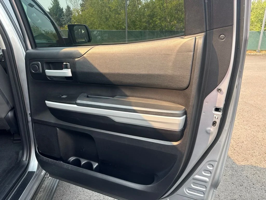 Used 2019 Silver Sky Metallic Toyota SR5 image 21