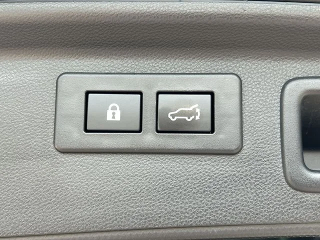 Used 2023 Black Subaru Premium image 40
