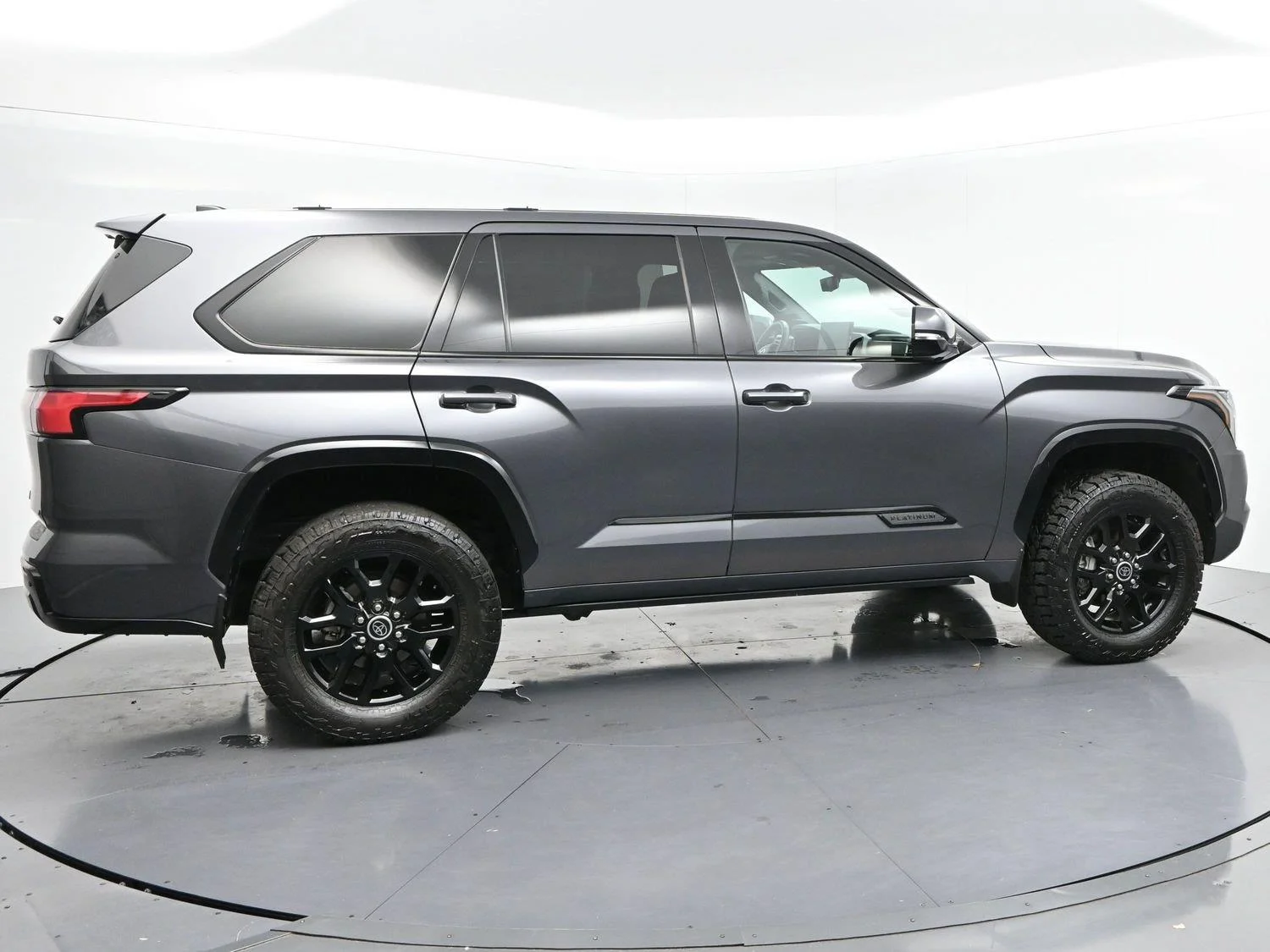 Used 2023 Magnetic Gray Metallic Toyota Platinum image 8