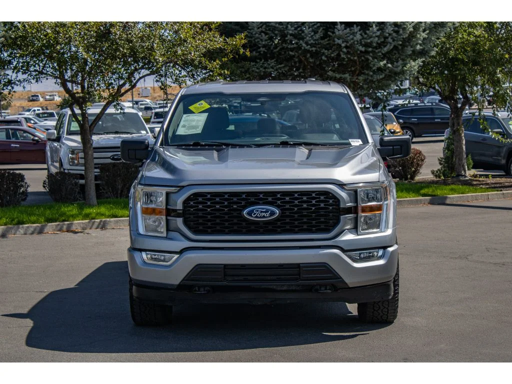 Used 2021 ICONIC SILVER METALLIC Ford XL image 3
