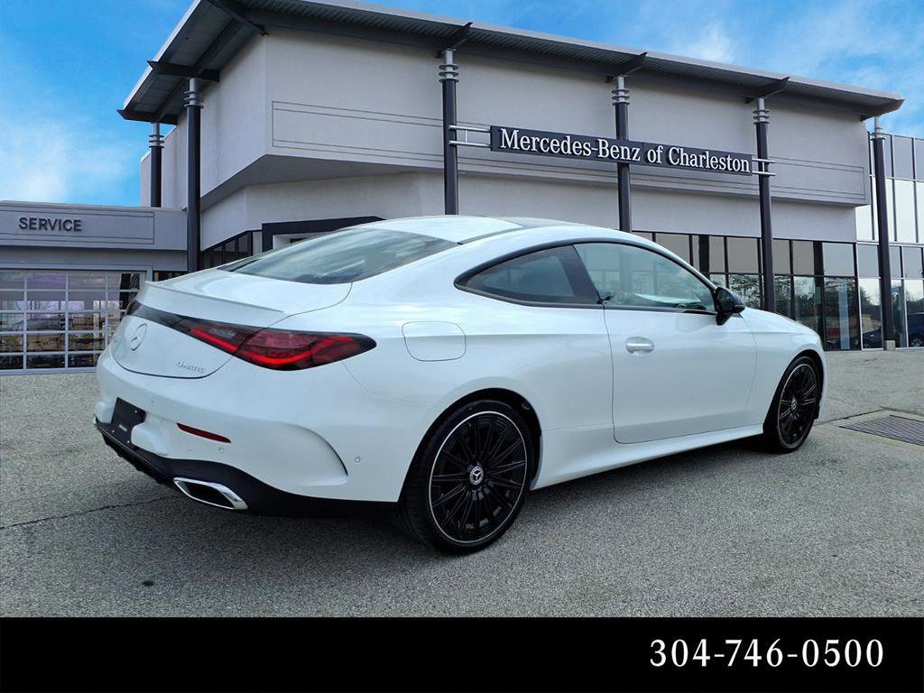 New 2026 MANUFAKTUR Moonlight White Metallic Mercedes-Benz CLE 300 image 23
