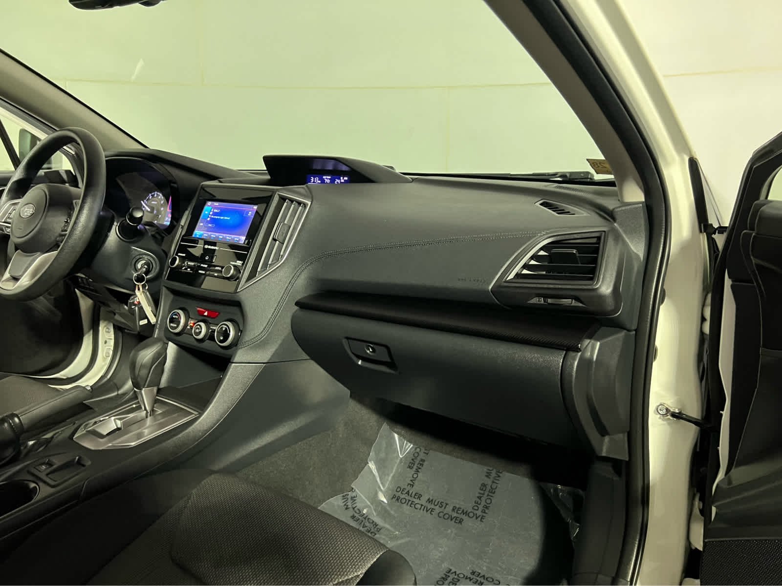 Used 2021 Crystal White Pearl Subaru  image 27