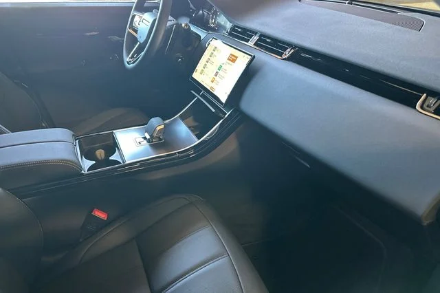 New 2026 Tribeca Blue Land Rover Hoxton Edition image 14