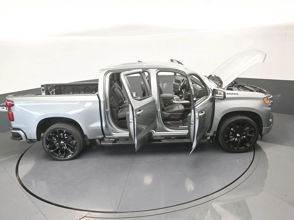 2025 Chevrolet Silverado 1500 LTZ - Photo 86