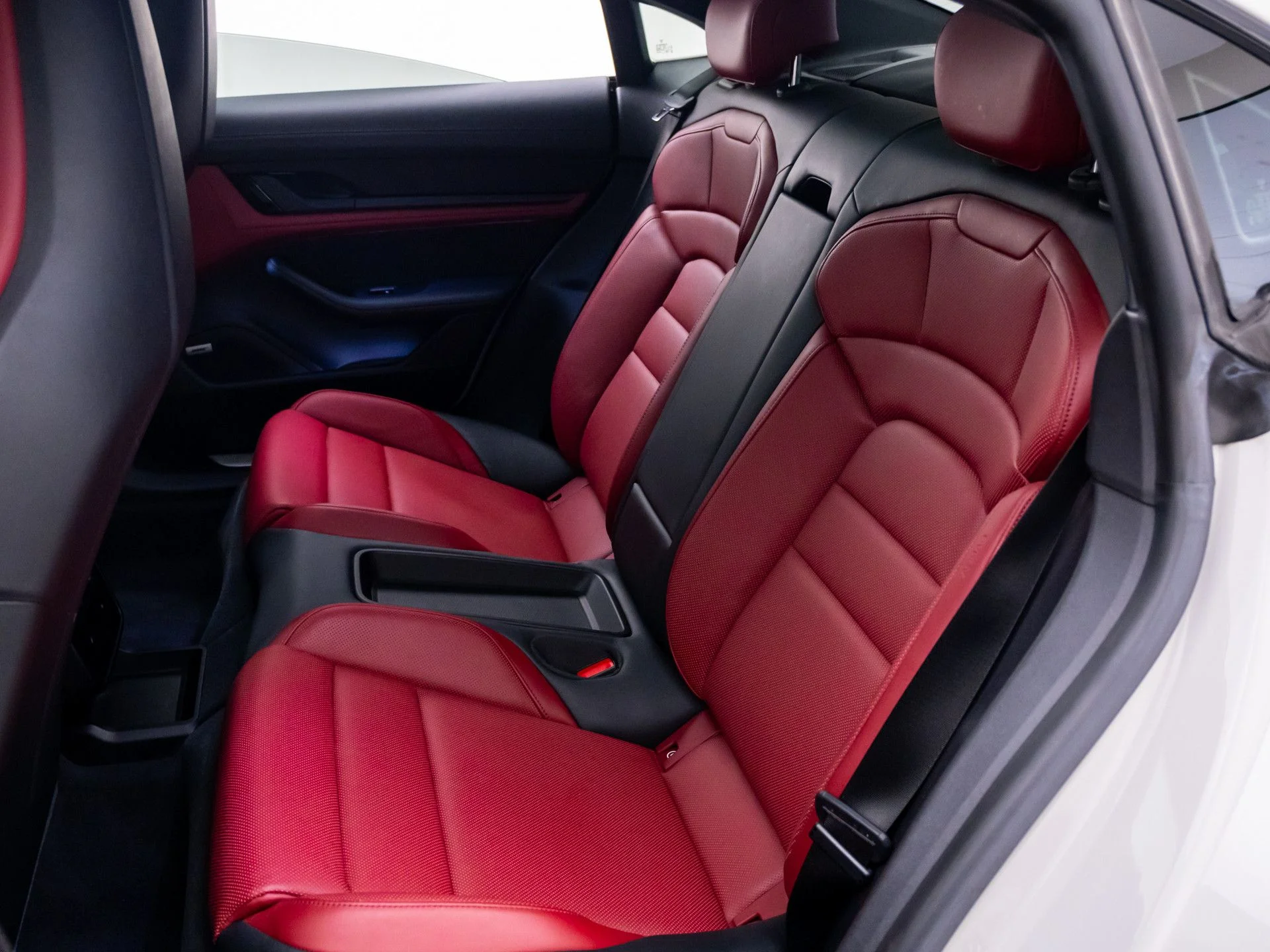 Certified Used 2021  Porsche 4S image 19