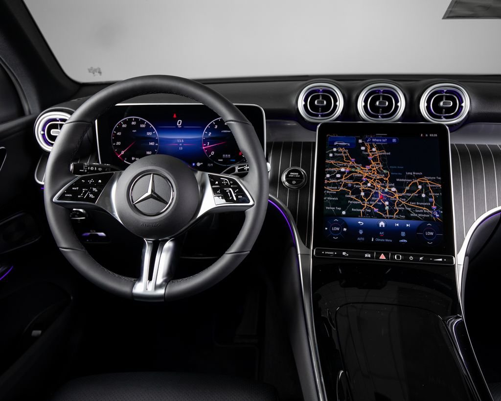 New 2025 Graphite Grey Metallic Mercedes-Benz GLC 300 image 8