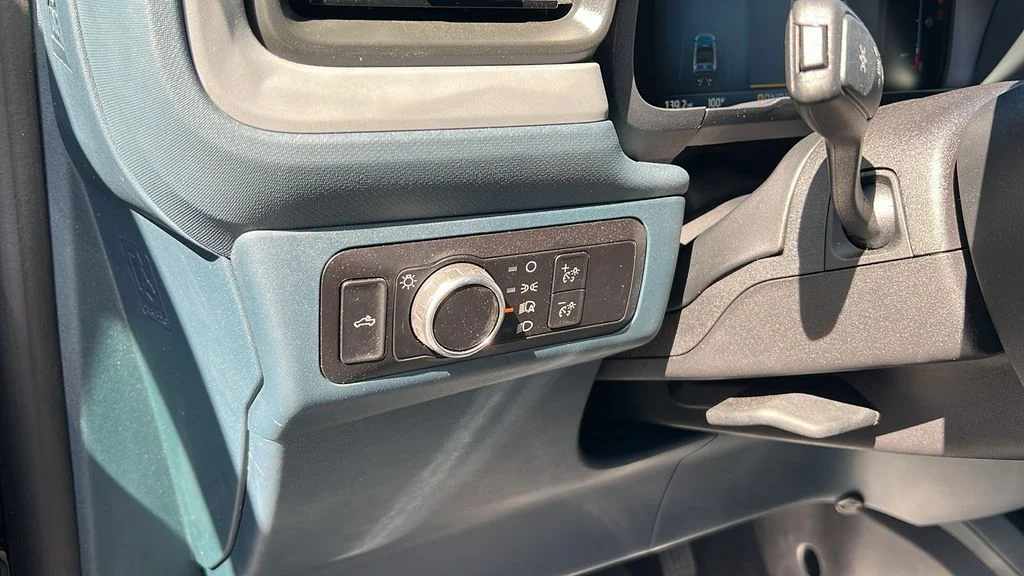 2025 Ford Maverick XLT - Photo 13