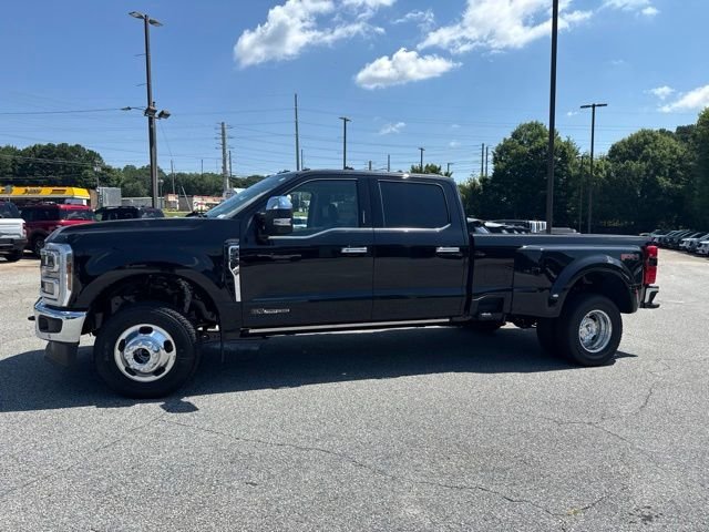 New 2026 Agate Black Metallic Ford Platinum image 6
