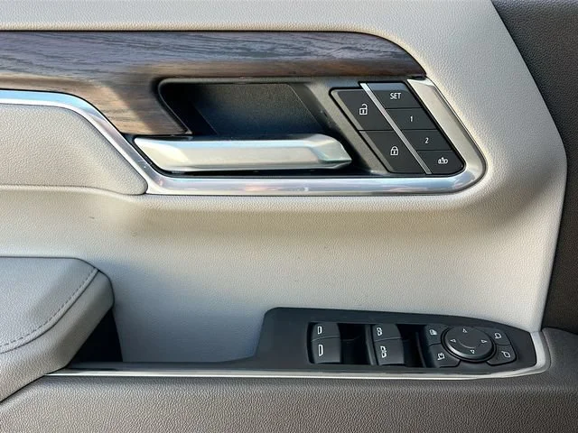 2026 GMC Sierra 1500 SLT - Photo 13