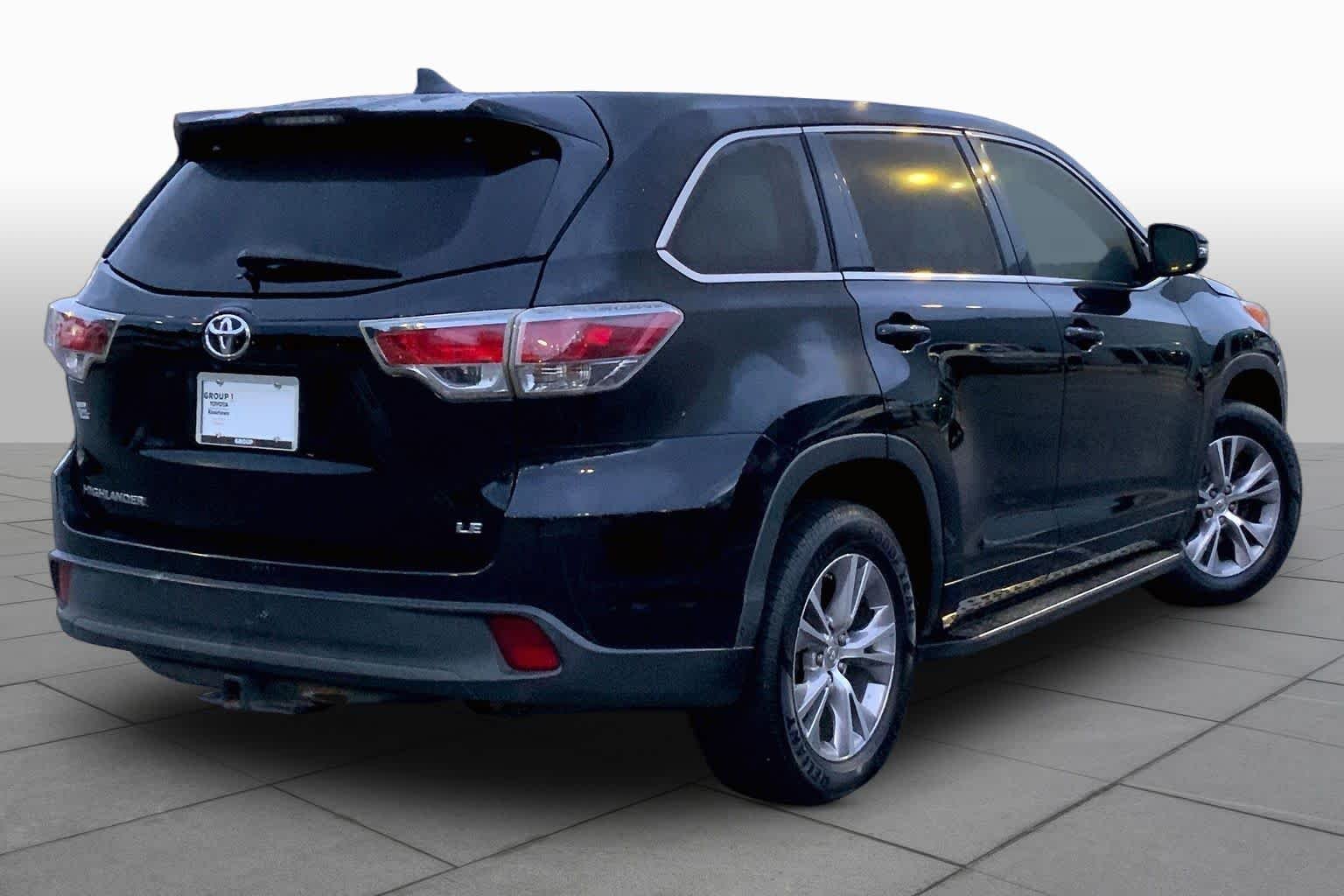 Used 2014 Attitude Black Metallic Toyota LE Plus image 13